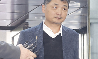 'SM 주가 조작 의혹' 카카오 김범수, 징역 15년 구형