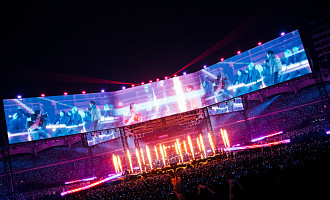 [비즈콘] 태극기 위 방탄소년단, 4만 아미와 '아리랑' 합창