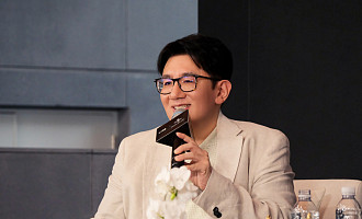 [스톡 브리핑] 방시혁 하이브 의장 
