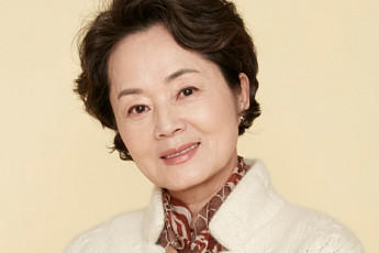 [이시각 연예스포츠 핫뉴스] 김영애 3주기·유아인 근황·김사랑 채널개설·할시 기부