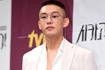 [BZ포토] 유아인, 반삭도 완벽 소화
