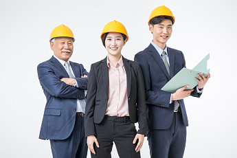 폴리텍대학, 신중년 특화 직업교육 운영… 올해 300명 모집