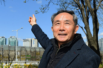 [임철순이 만난 사람] 황새박사 박시룡 “40년 걸린 황새 복원… 이제는 南北 손잡고 ‘하늘길’ 열 때”