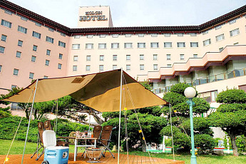 국내 가을 여행 키워드는 'C.O.L.O.R'