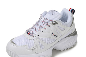 아이더도 '어글리 스니커즈' 출시...