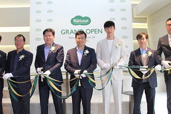 민명기 롯데제과 대표 “론칭 때만큼 설렌다”… 나뚜루, 플래그십스토어 서울 신촌에 오픈