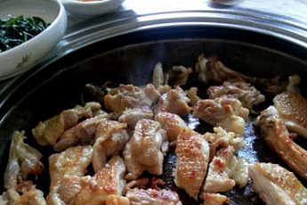 '생방송 투데이' 오늘방송맛집- 자족식당 산이 키웠닭! 산닭 숯불구이 맛집 '봉화산장' 비결은?