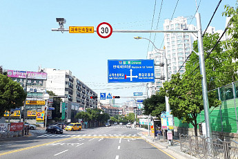 [2020 경제정책] 어린이 보호구역 단속카메라 1500개·신호등 2200개 설치