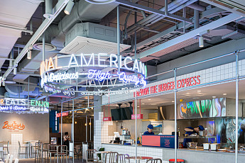 현대백화점 신촌점 유플렉스 '푸드앨리' 재개장 