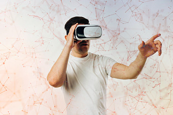 ‘포스트 코로나19’ 시대에서 주목받는 VR·AR 기술…헬스케어 성장 계기로 훨훨 날까