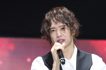 양준일 계약체결, 김경호와 한솥밥…8월 새 음반+9월 단독콘서트까지