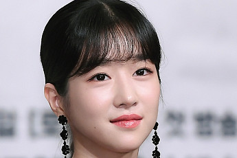 인기도 굳건하게 '딱딱'…서예지 각종 논란에도 백상 인기상 유력