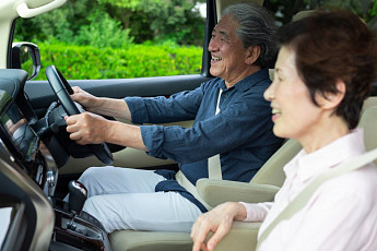 자율주행 시대에 65세 <b>운전면허증</b> 반납 괜찮은가?