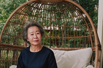 윤여정 수상소감, “유관순 선배님 있어 가능한 일”…‘자랑스러운 이화인상’ 수상