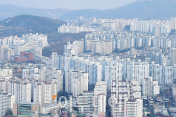 다주택자·법인 잡겠다던 7·10 대책, 결국은 '물방망이'