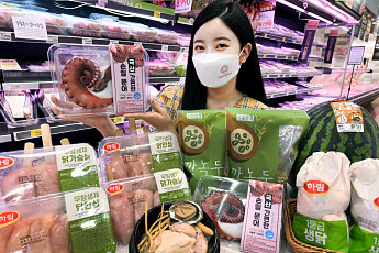 내일 중복…유통가, 토종닭부터 추어탕까지 보양식 대전
