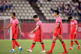 시니어가 <b>올림픽</b> 축구를 예전보다 재미없게 보는 이유