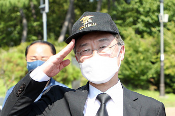 정의화·유일호 등 전직 의원 38명, 최재형 지지 선언