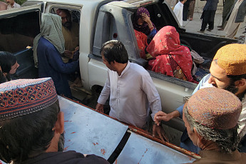 파키스탄 남서부서 강진으로 최소 20명 사망