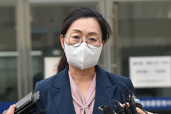검찰, ‘뇌물·직권남용 혐의’ 은수미 전 성남시장에 징역 5년 구형