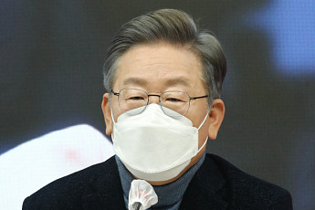 민주당 선대위, '코로나 상황실' 설치...