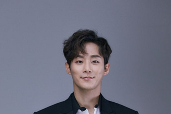 배우 이충주, 코로나19 확진…“3차 접종까지 완료 상태”