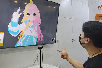 [월드IT쇼 2022] “이 안에 사람 있다”…중소·스타트업 ICT 기술 ‘눈길’