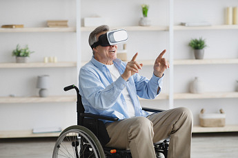 젊은 시절 <b>기억</b>으로 심신 치유, 'VR 회상요법'에 주목