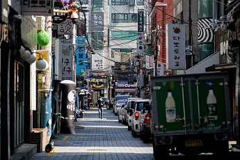 전자책 무료 대여ㆍ특례보증... <b>소상공인</b> 지원책 속속