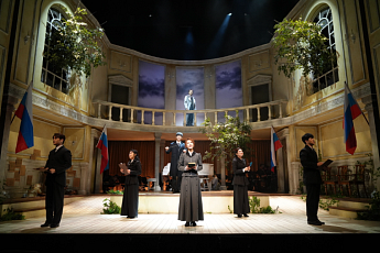 러시아 예술가의 절규 들리나요...'안나, 차이코프스키'