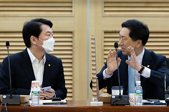 '민심'이냐 '윤심'이냐...막 올리는 與 당권 경쟁