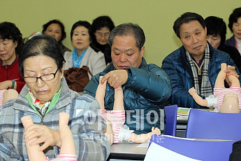 [포토]할아버지는 육아전문가