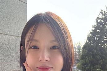 ‘재벌집 며느리’ 조수애 셀카에…두산 박용만 전 회장 반응은