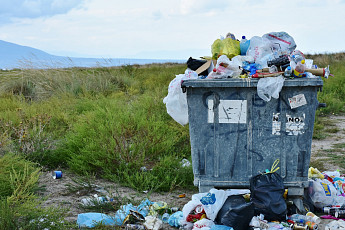 단돈 3만원 '따방'으로 해고된 환경미화원…法 