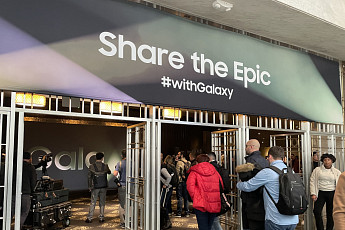 [르포] 리들리 스콧ㆍ나홍진 극찬한 카메라…2000명 몰린 갤럭시 언팩 현장