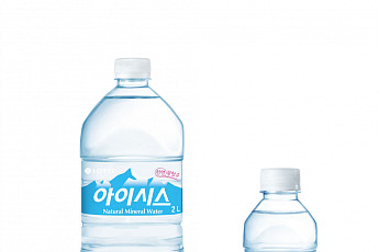 롯데칠성, 먹는 샘물 ‘아이시스’로 통합 리뉴얼…플라스틱 사용량 감축 기대