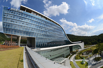 한·일정상회담 후속, 일본과 LNG 맞손