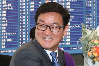 '불법 대북송금 혐의' 안부수 아태협 회장 실형…法 