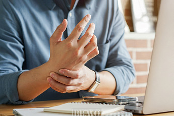 한의사가 말하는 ‘손목터널증후군’ 효과적인 탈출법
