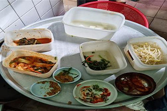 단속반이 남긴 반찬도 다시…딱 걸린 반찬 재사용