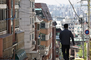 집값 떨어지자 주택연금 가입자 늘어난다