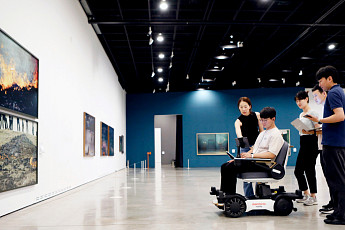 대동모빌리티, ‘도슨트 체어로봇’ 체험 행사