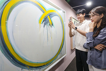 [포토] 현대百 무역센터점, '슈퍼콜렉터전' 진행