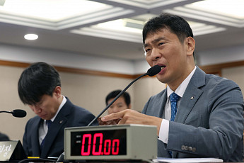 이복현 