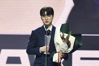 “뇌 운동도 스포츠다”···페이커가 종결 지은 논란 [이슈크래커]