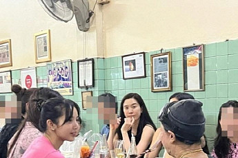 임세령 모녀, 블랙핑크 리사와 태국 식당서 포착