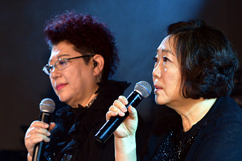 양희은·양희경 자매 모친상…“평화롭게 가셨다”