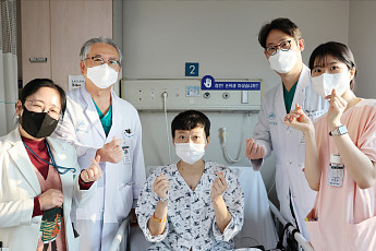 심장병증 母·子, 서울아산병원서 '두 번째 심장'으로 새해 맞아