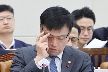 기재위, ‘금투세 폐지’ 공방...본격전은 법안 발의된 후