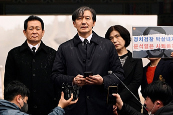 진중권, ‘신당 창당’ 조국에 “자기 명예회복 위해 총선 출마”